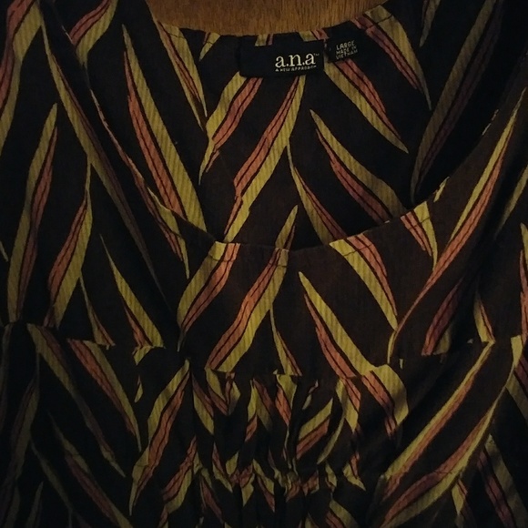 Tank - Picture 3 of 4